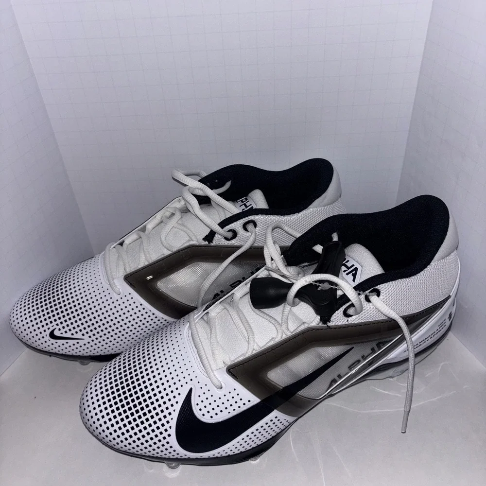 Nike Alpha Menace 4 Pro Football Cleats Mens 11.5 W White Low Top IH1256-100 - Picture 1 of 11